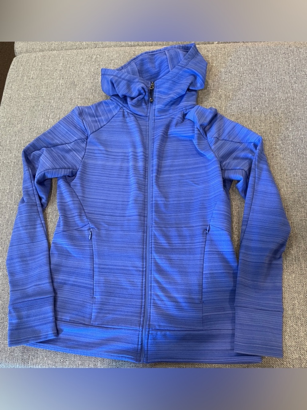 Shape Active Element Run Hoodie purple womans size L‎ with thumb holes